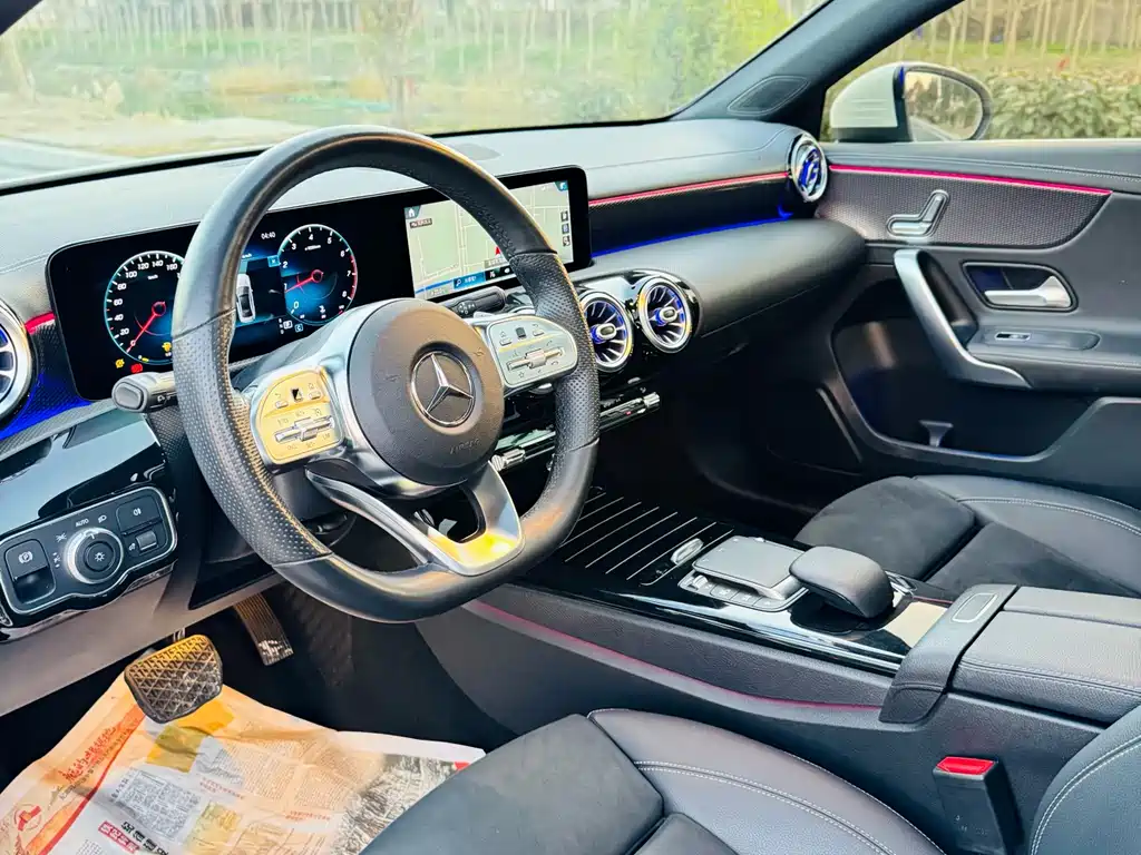 MERCEDES-BENZ A CLASS