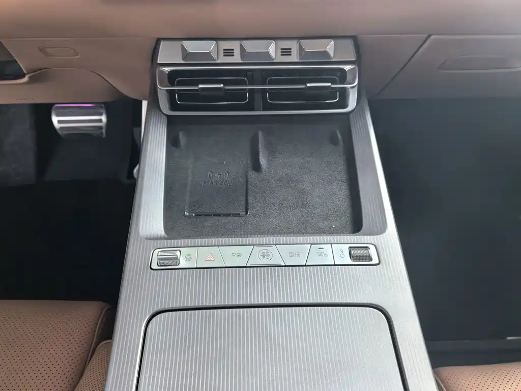 BYD Han L — миниатюра 6