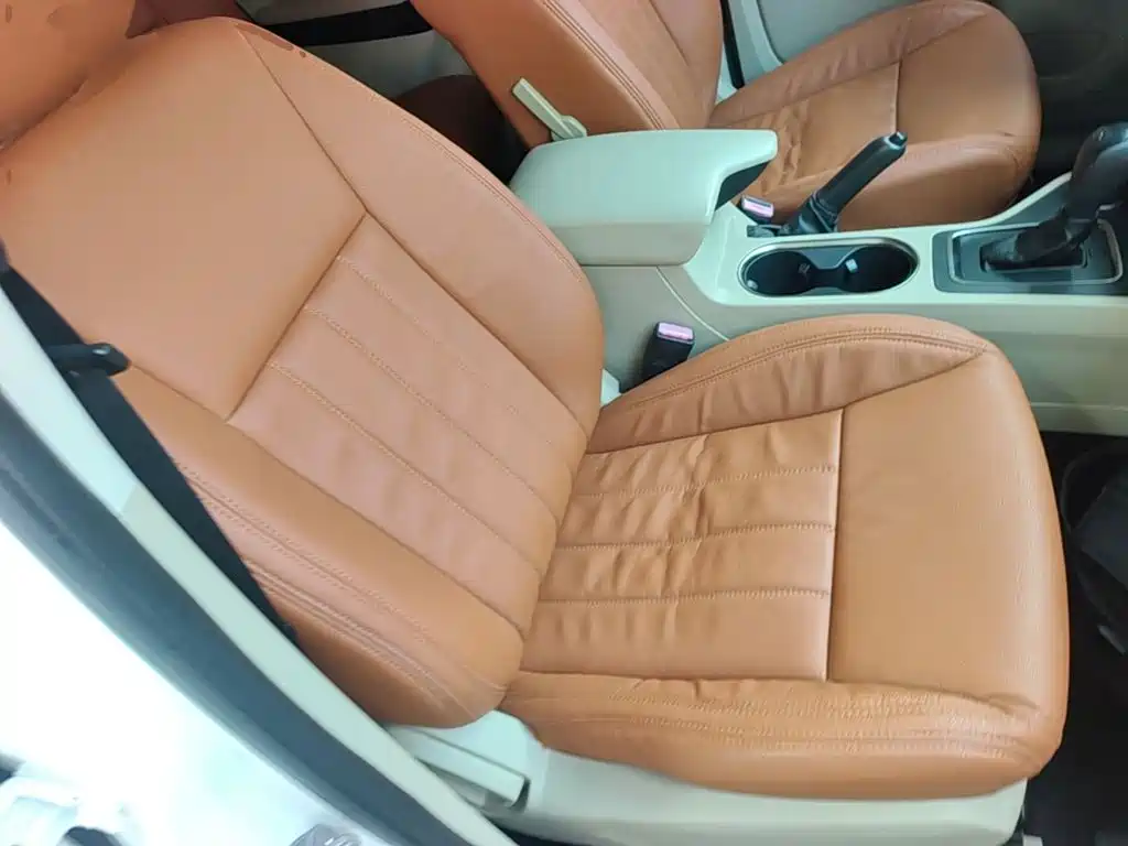 Ford Everest — миниатюра 25