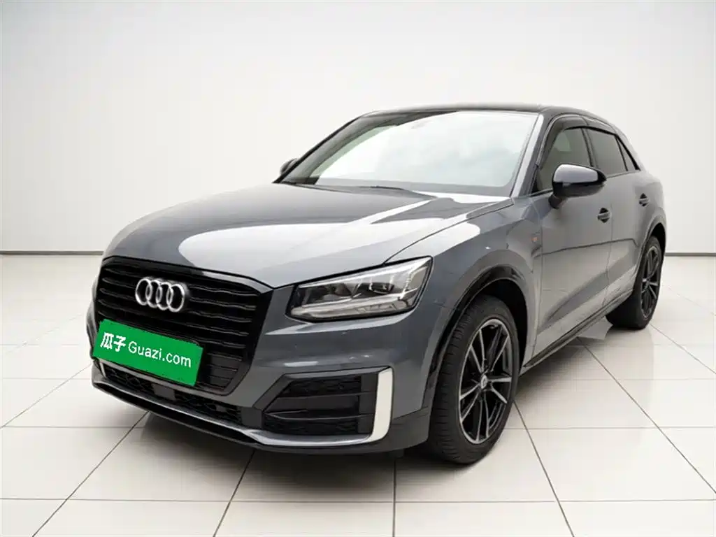 Audi Q2L 2020