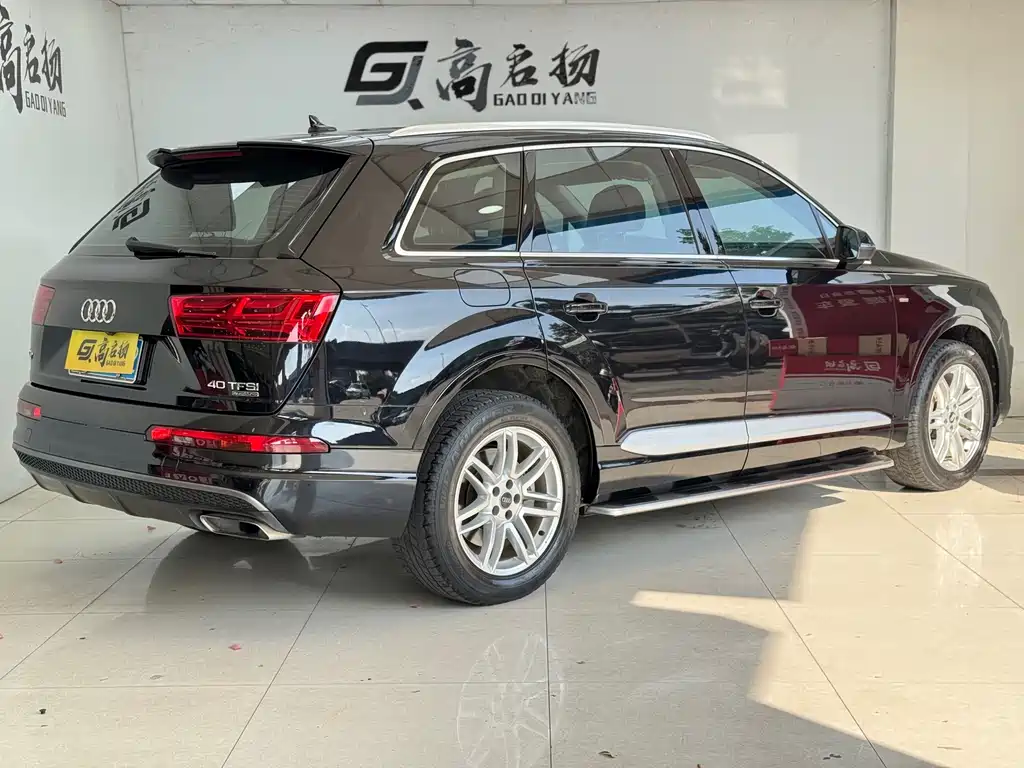 Audi Q7 — миниатюра 25