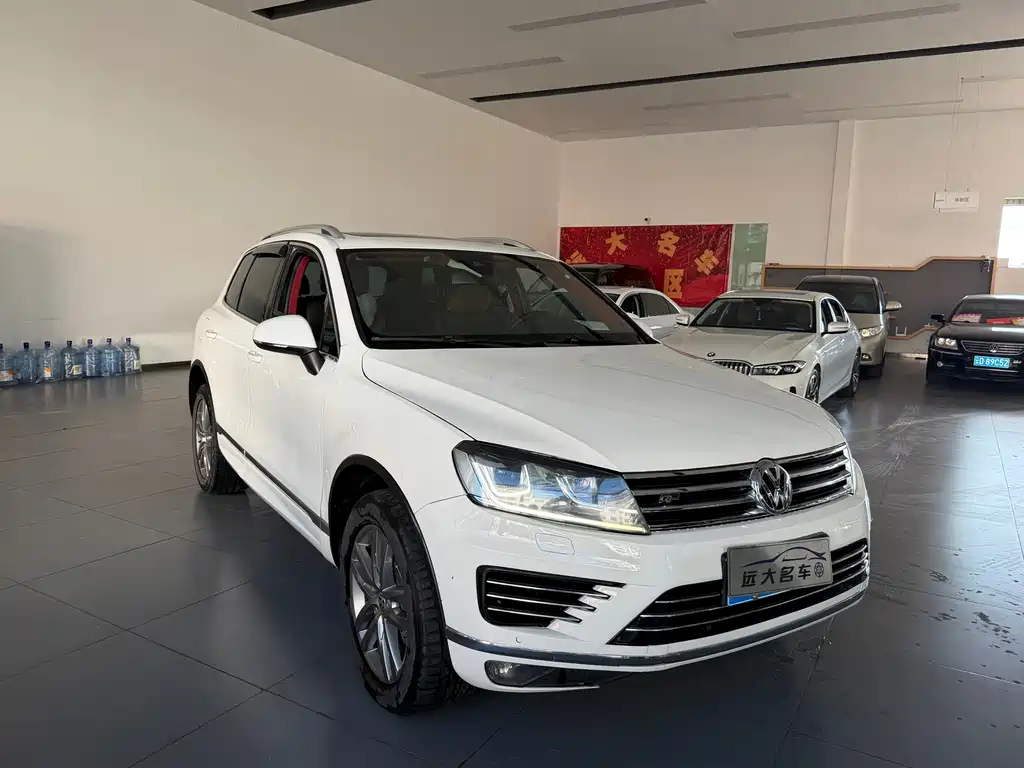 Volkswagen Touareg — миниатюра 3