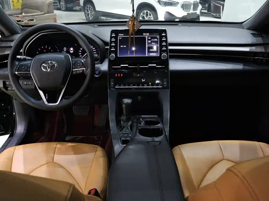 Toyota Avalon — миниатюра 9