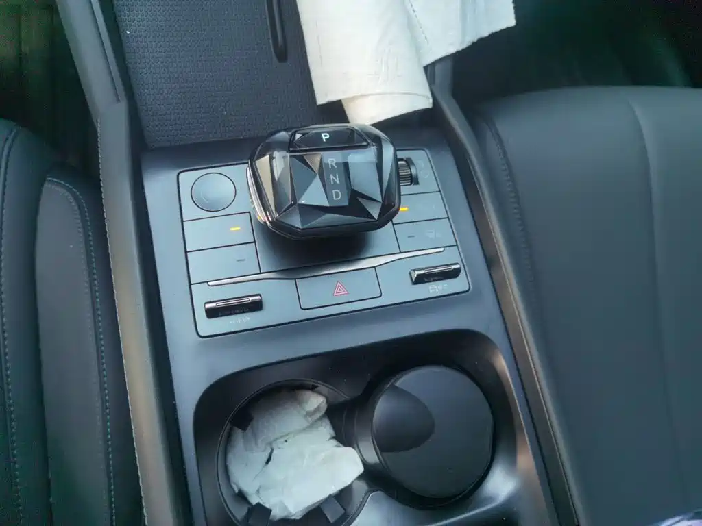 BYD Qin L — миниатюра 10