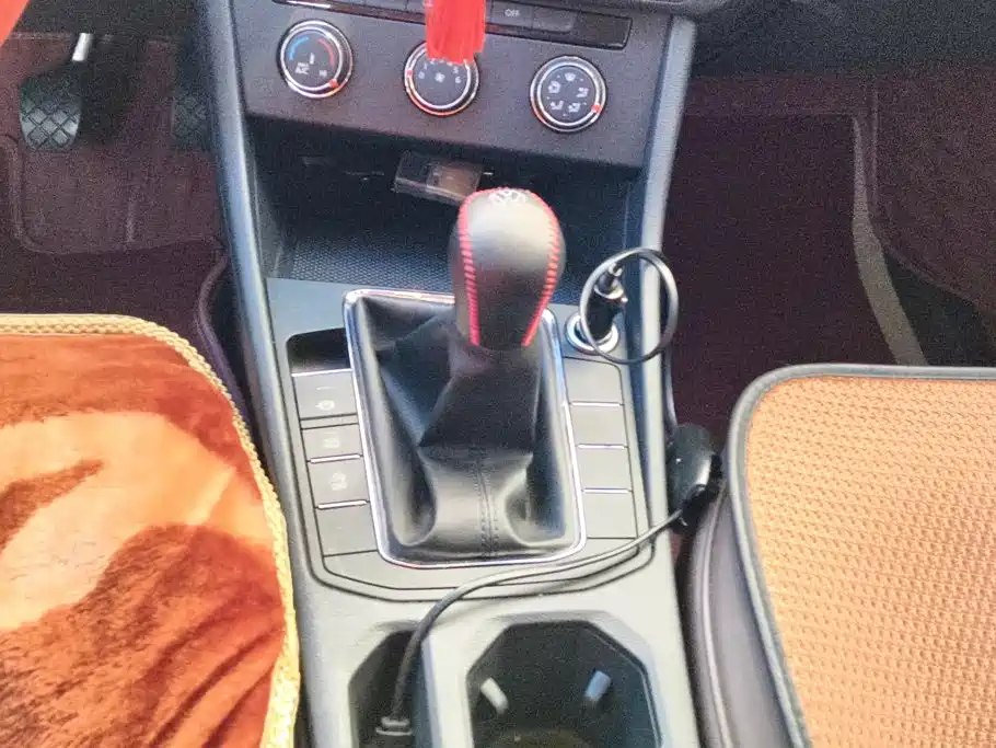 Volkswagen Bora — миниатюра 16