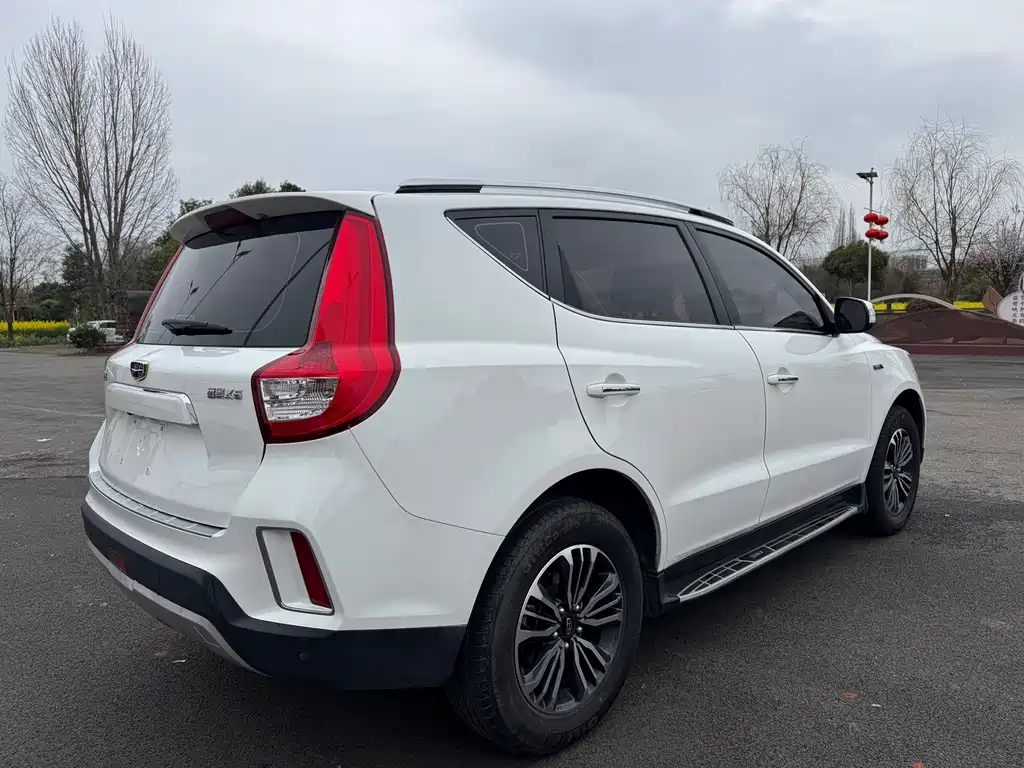 GEELY AUTOMOBILE VISION X6