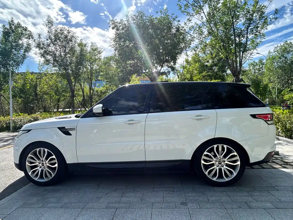 Land Rover Range Rover Sport 2016 3.0T