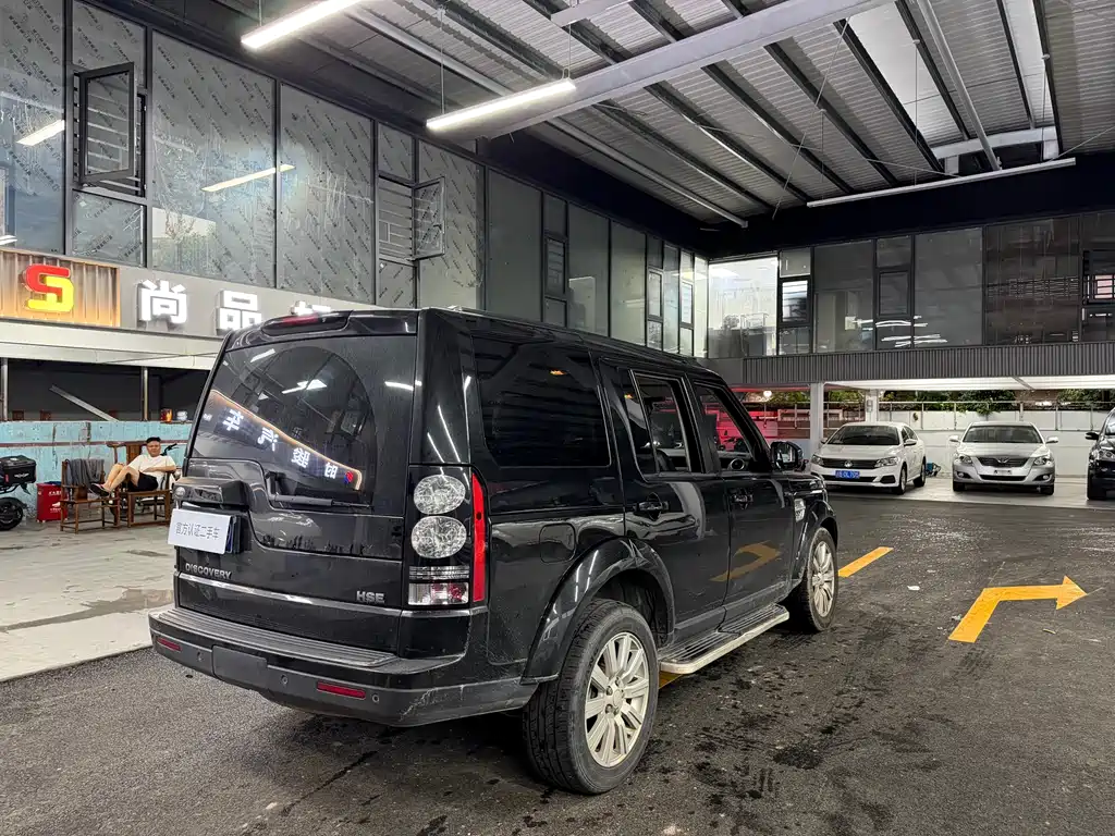 Land Rover Discovery 2015 3.0 SDV6 HSE