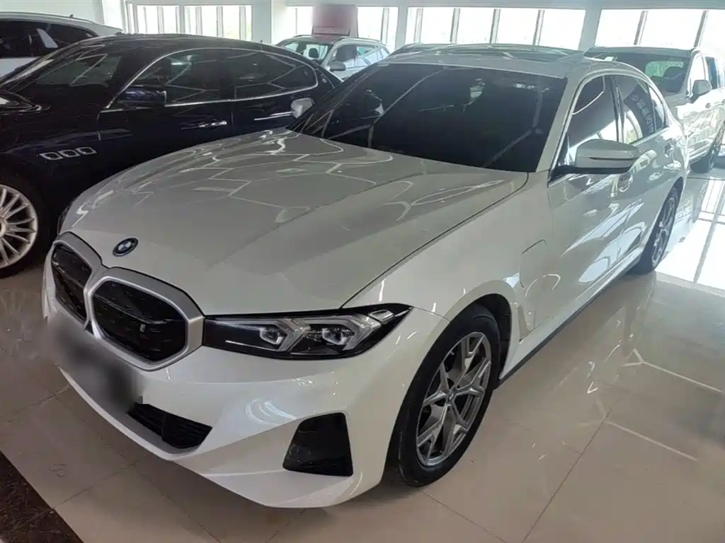 BMW i3 2023