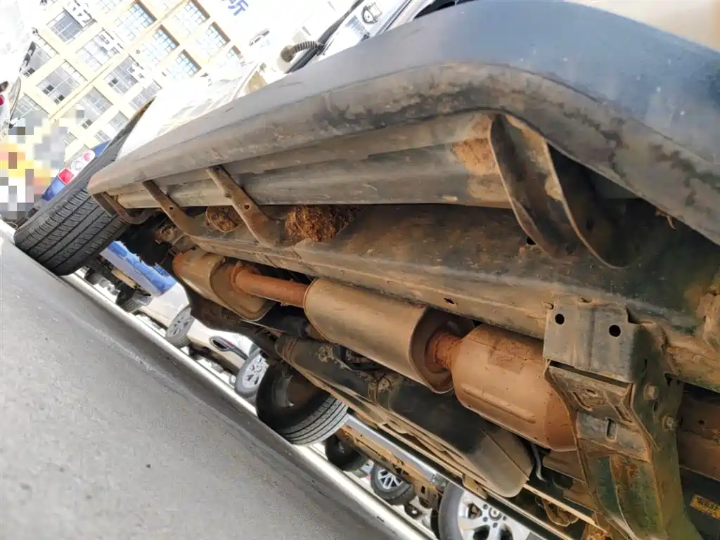 JMC Yuhu 9 — миниатюра 21