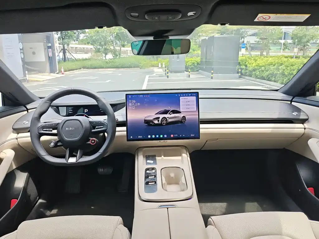 Xiaomi SU7 — миниатюра 7