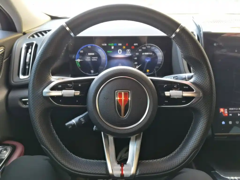 Hongqi Hongqi HS3 PHEV — миниатюра 11
