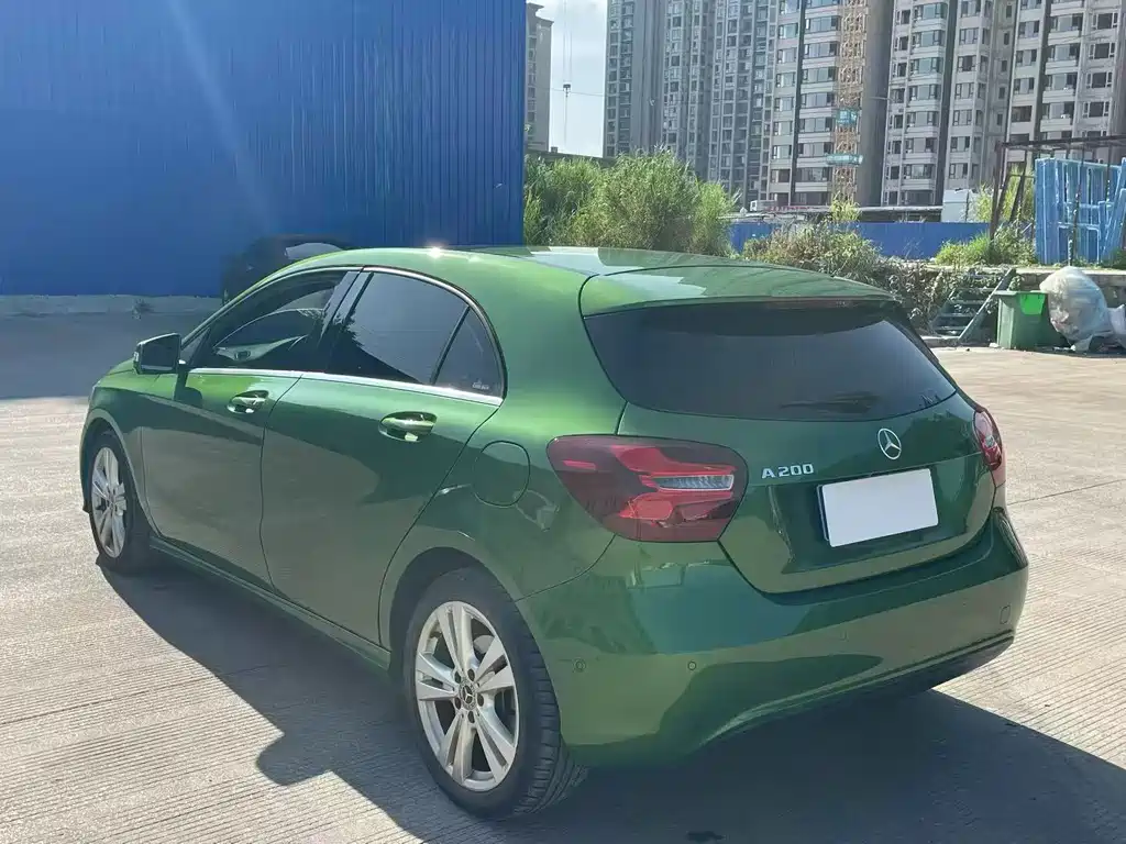 MERCEDES-BENZ A CLASS