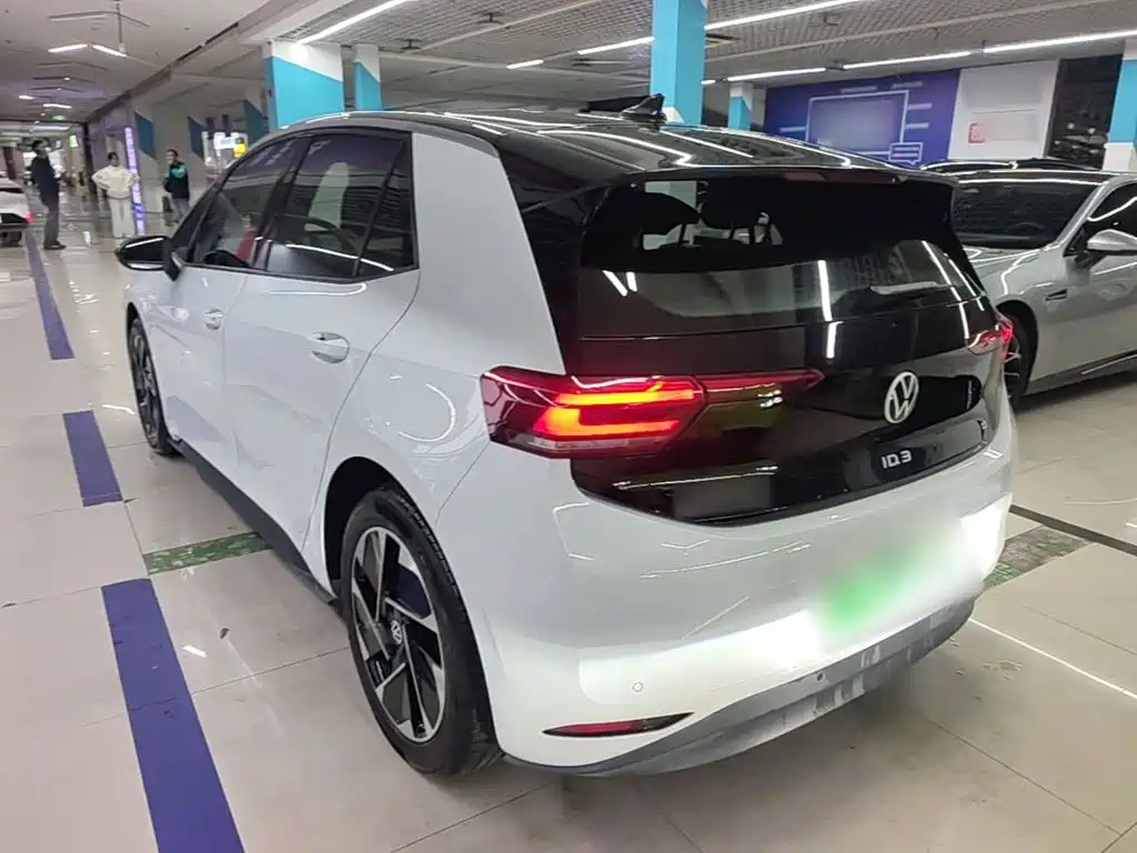 Volkswagen ID.3 — миниатюра 5