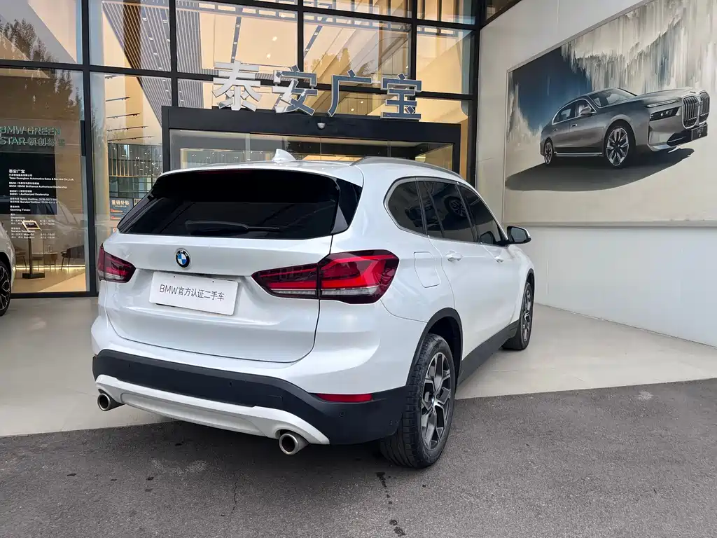 BMW X1 — миниатюра 5