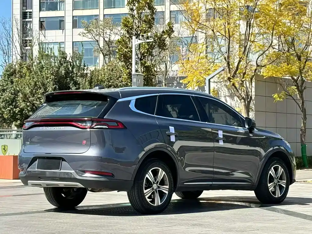 BYD TANG