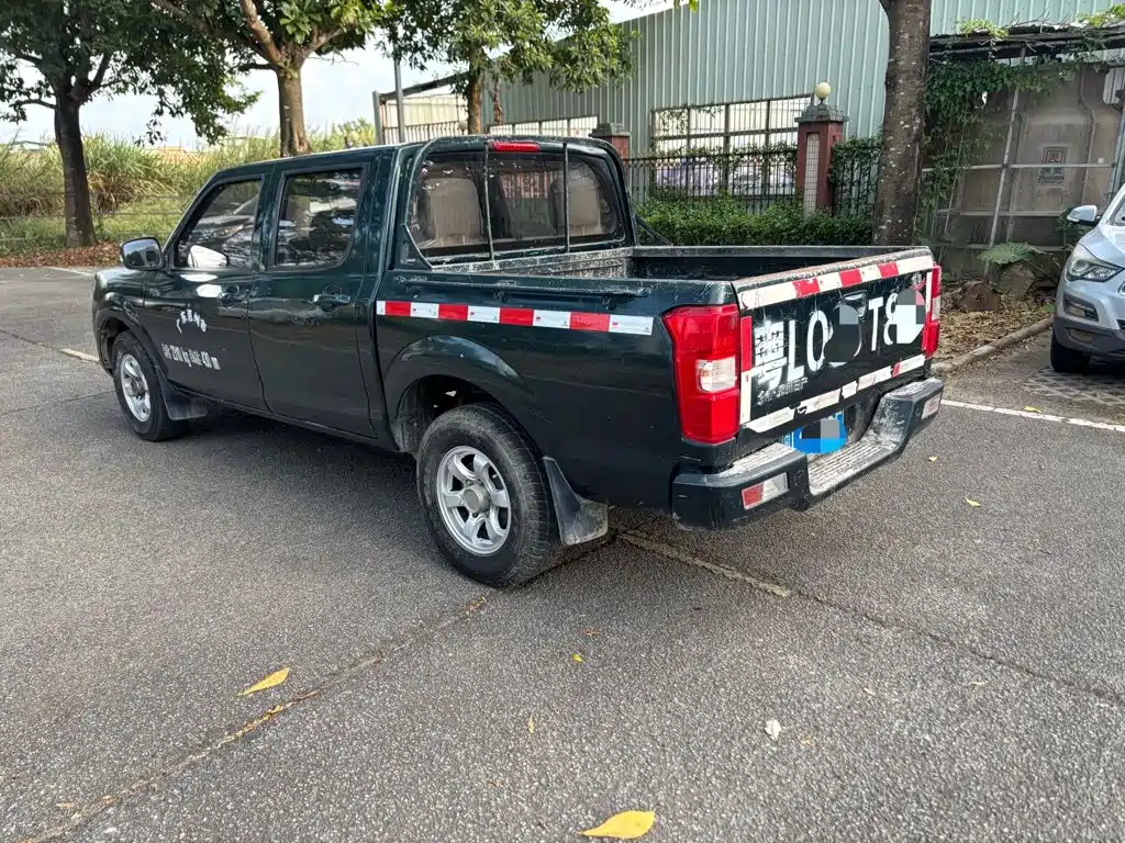 Dongfeng Rich — миниатюра 10