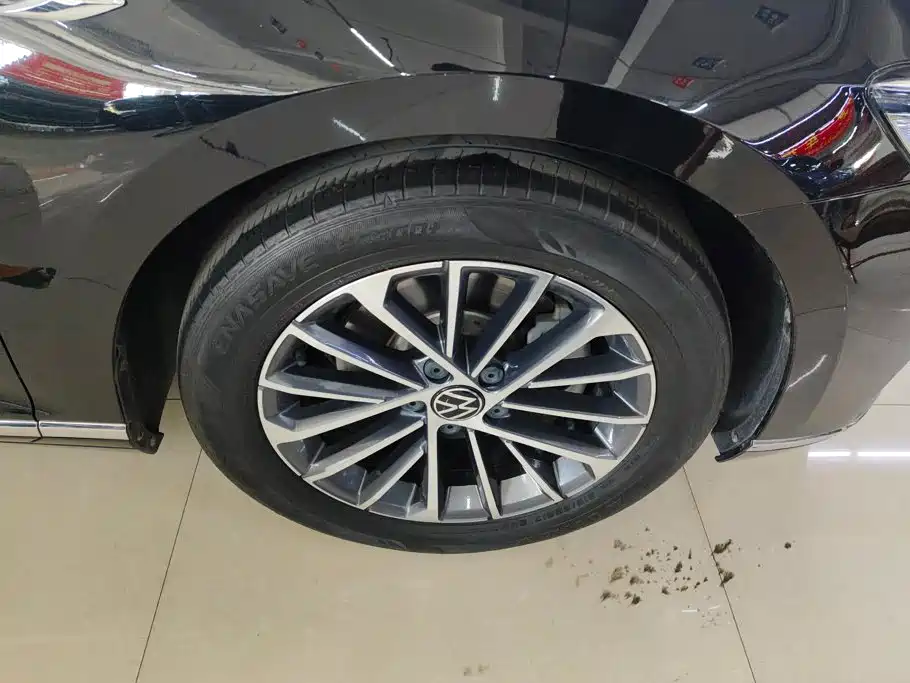 Volkswagen Magotan — миниатюра 6