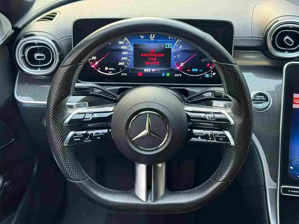 Mercedes-Benz C-Class — миниатюра 6