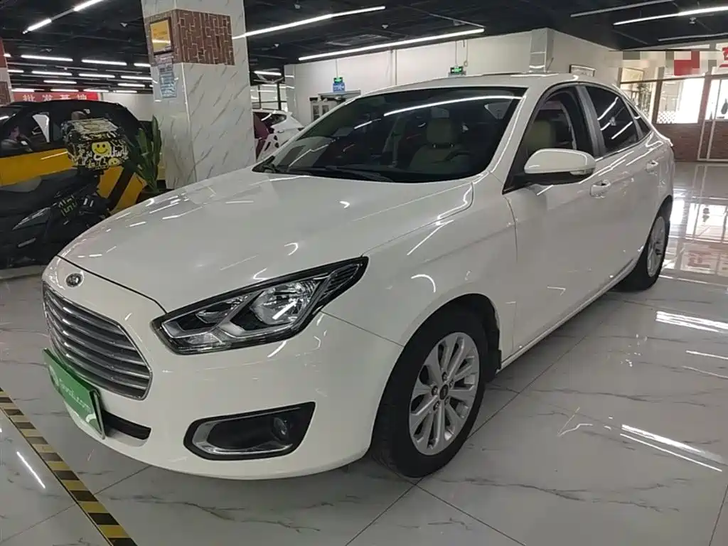 Ford Escort 2016