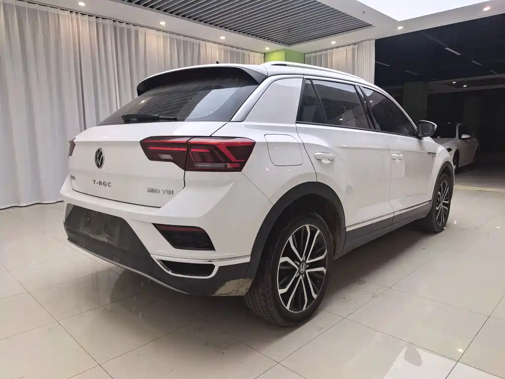 VOLKSWAGEN T ROC EXPLORING SONGS