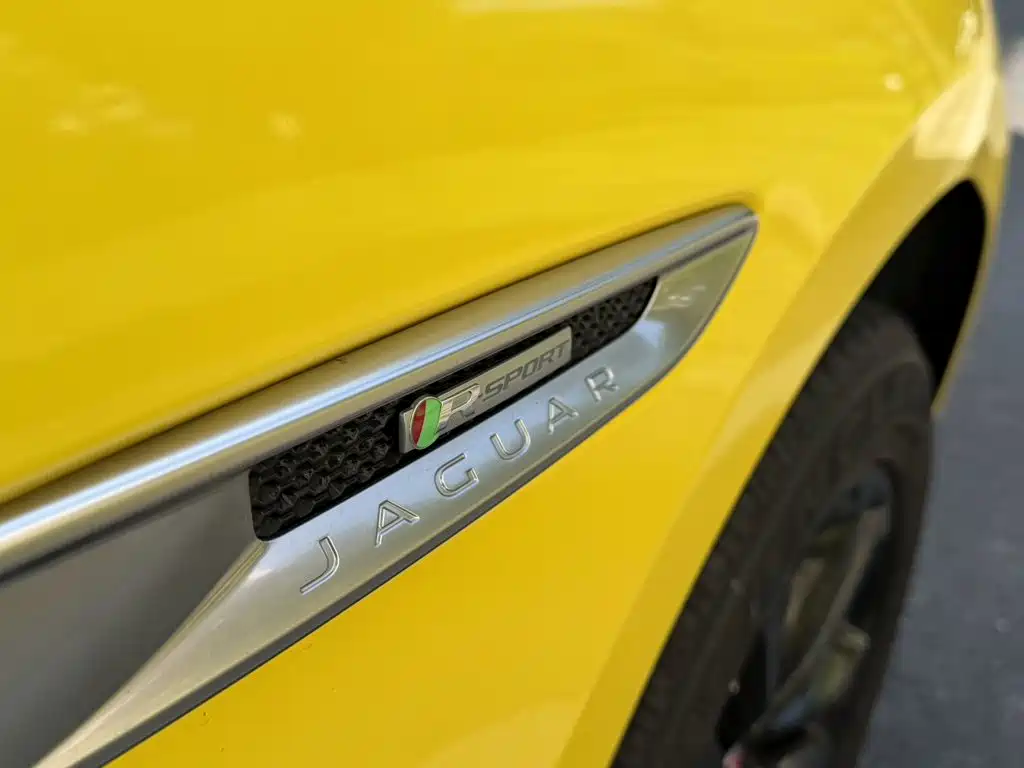 Jaguar F-PACE — миниатюра 8