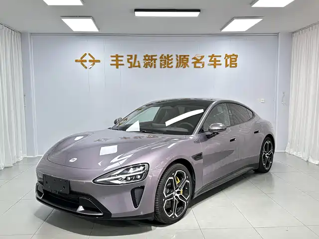 XIAOMI CAR XIAOMI SU7 2024