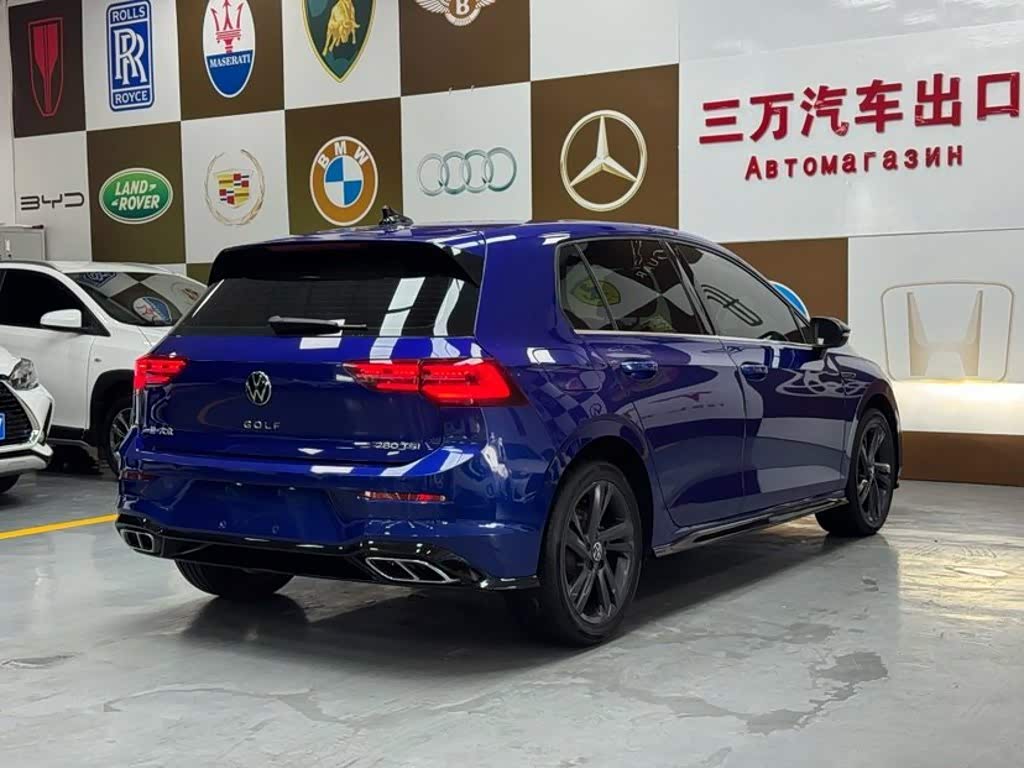 Volkswagen Golf 1.4 л 2023 г. Голубой, пробег 48000 км