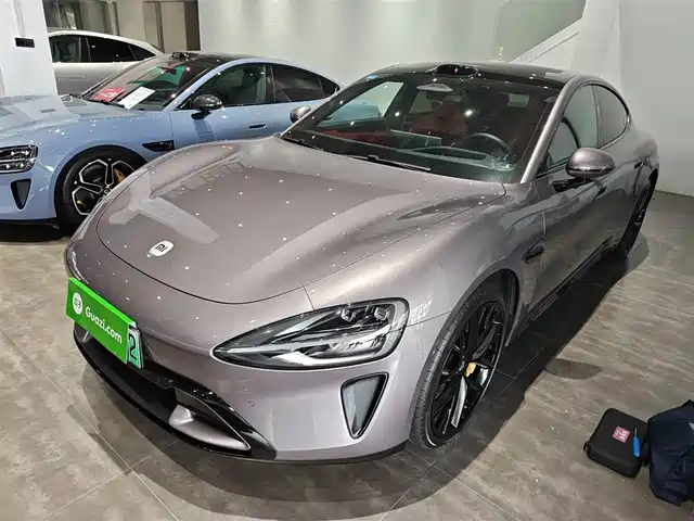XIAOMI CAR XIAOMI SU7 2024
