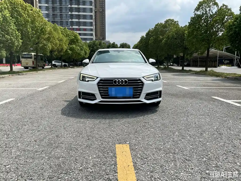 Audi A4L — миниатюра 2