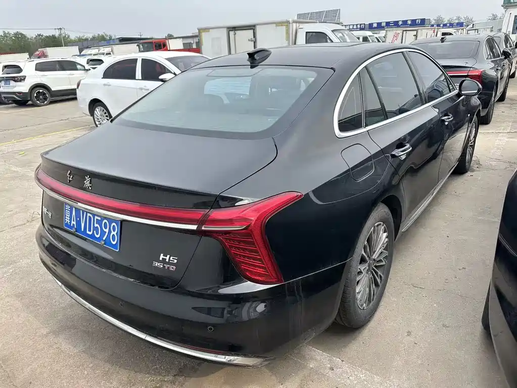 RED FLAG HONGQI H5