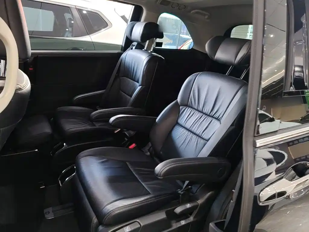 Honda Odyssey — миниатюра 17