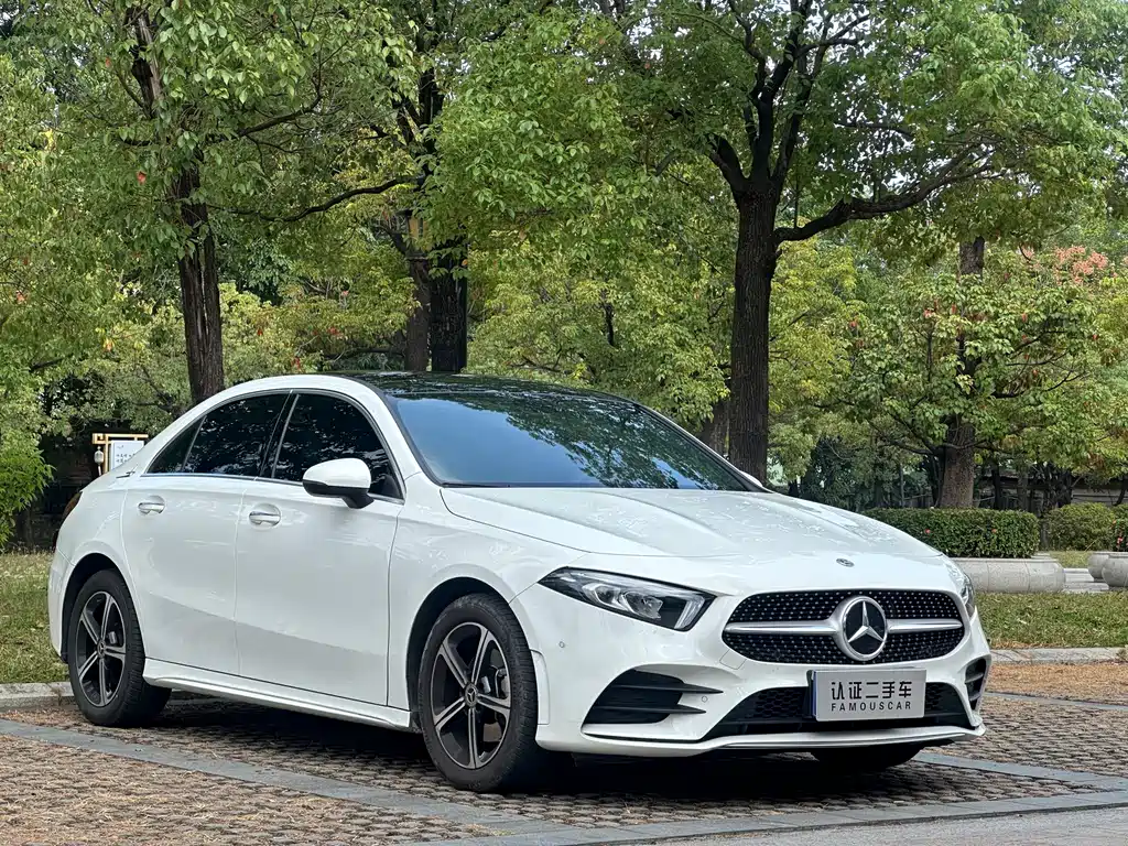 MERCEDES-BENZ A CLASS