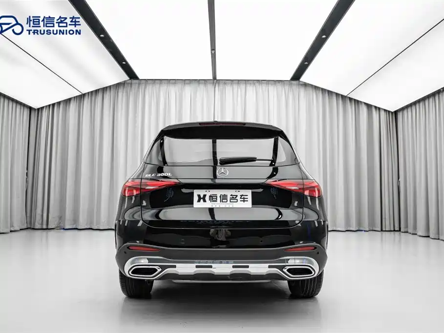 Mercedes-Benz GLC 2023 GLC 260 L 4MATIC Luxury 5 мест