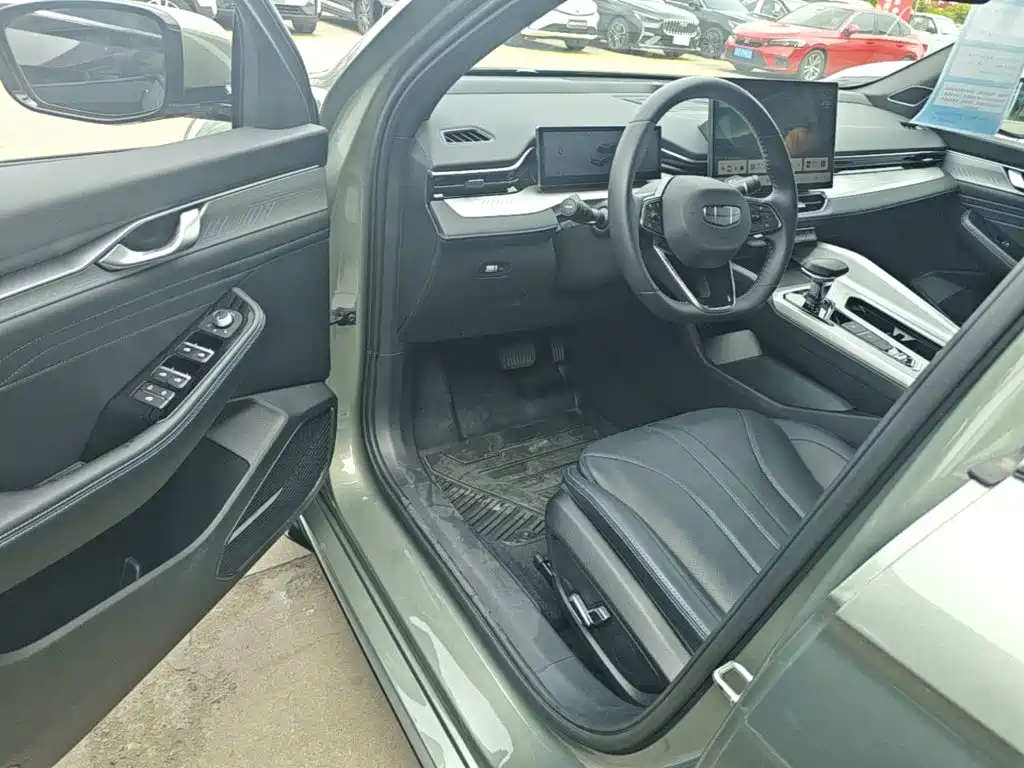 Geely Xingrui — миниатюра 16