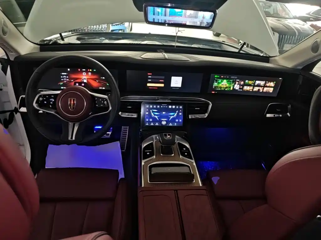 Hongqi Hongqi E-HS9 — миниатюра 10