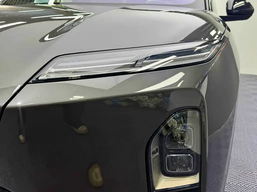 NIO ES8 — миниатюра 4
