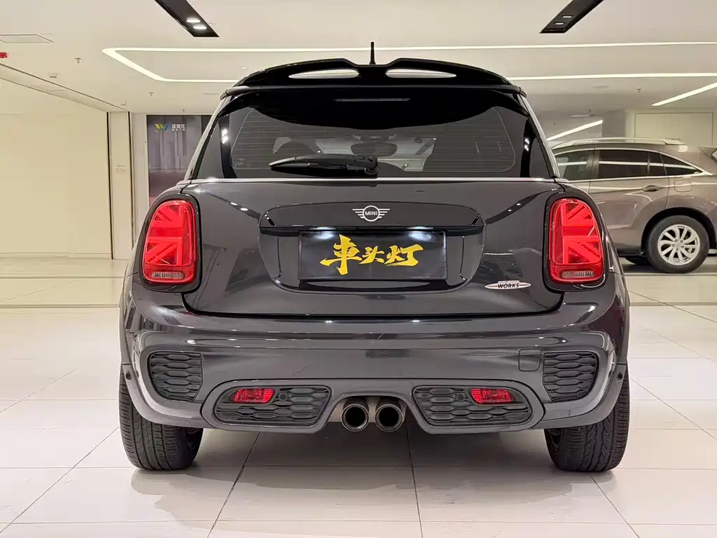 MINI JCW