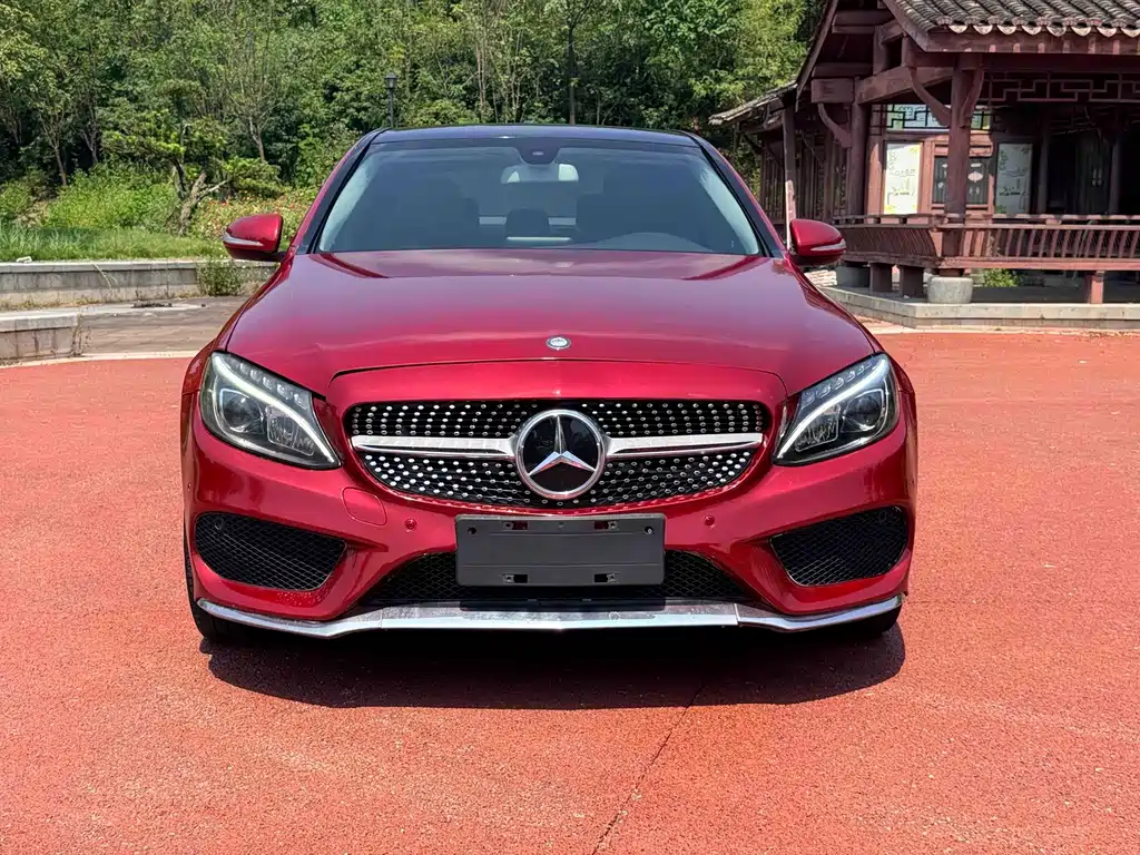 Mercedes-Benz C-Class — миниатюра 2