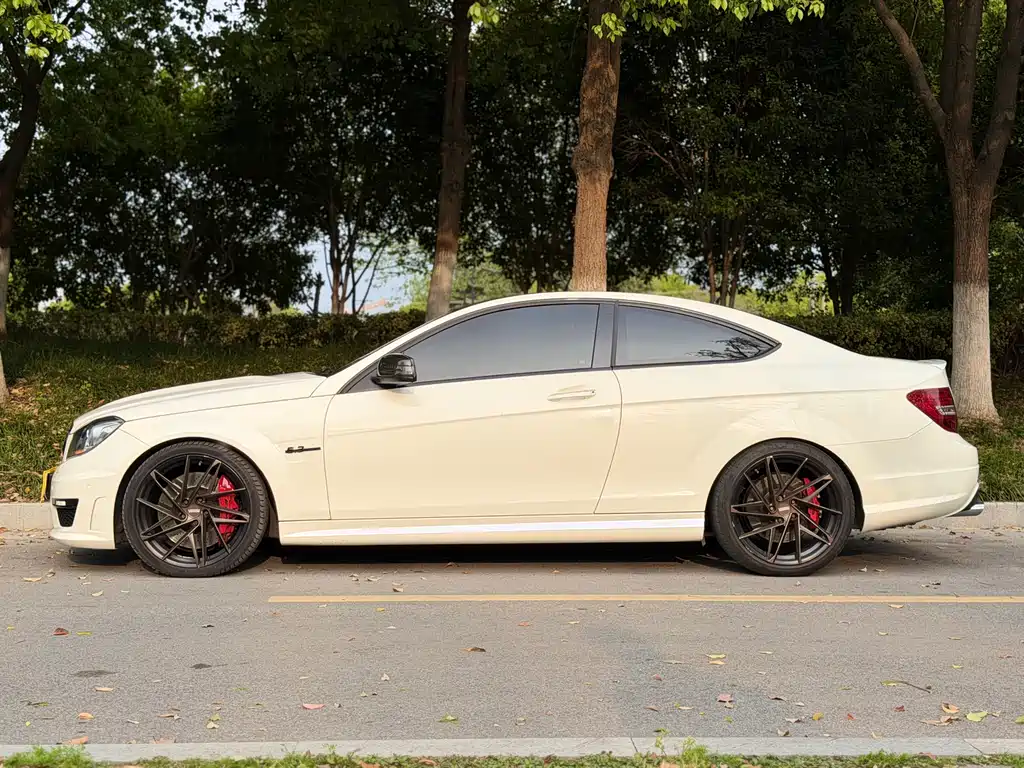Mercedes-Benz C-Class A MG C AMG 2012 AMG C 63 Coupe