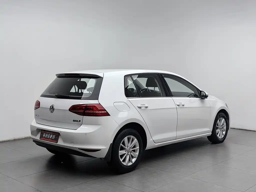 Volkswagen Golf — миниатюра 2