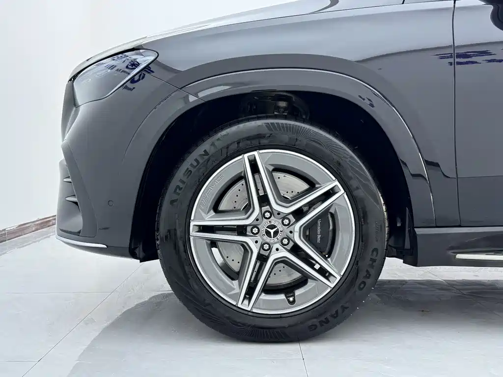 Mercedes-Benz GLE (Import) — миниатюра 14