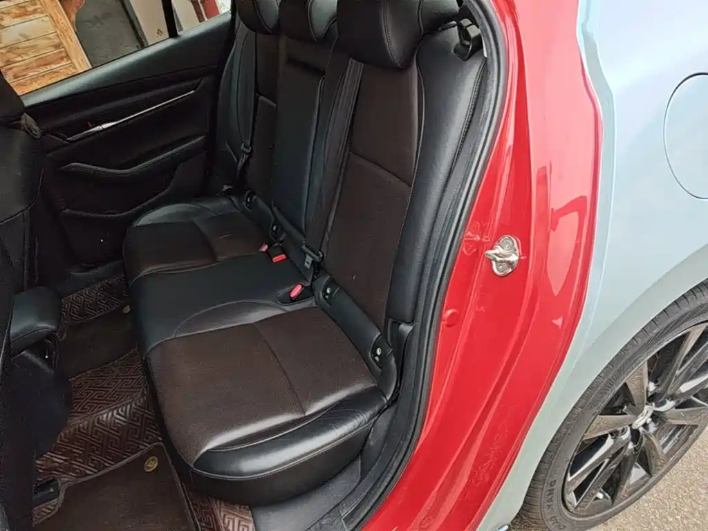 Mazda 3 Axela — миниатюра 17