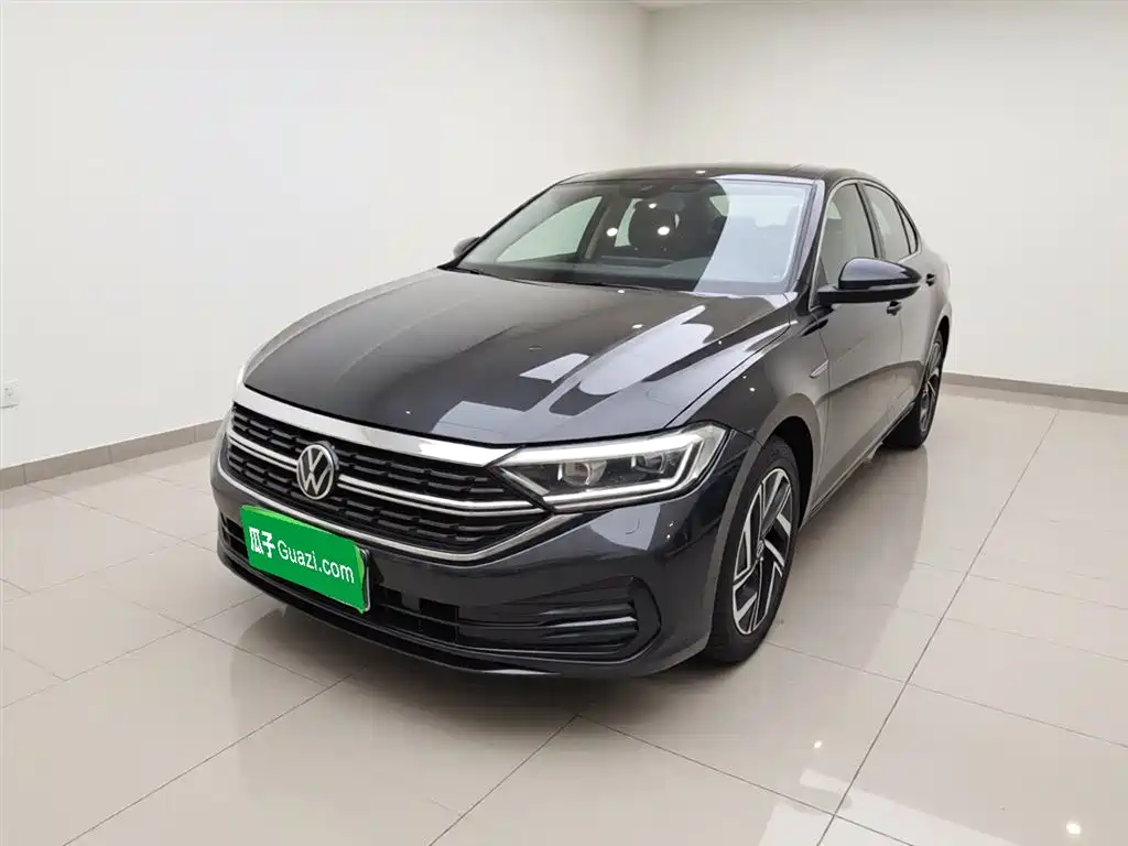 Volkswagen Sagitar 2025
