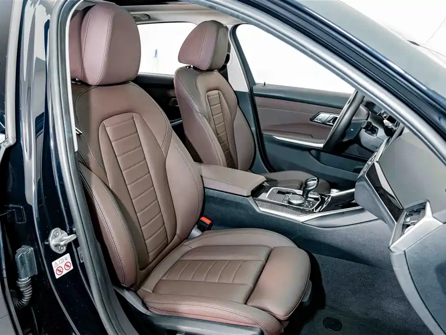 BMW 3 Series — миниатюра 18