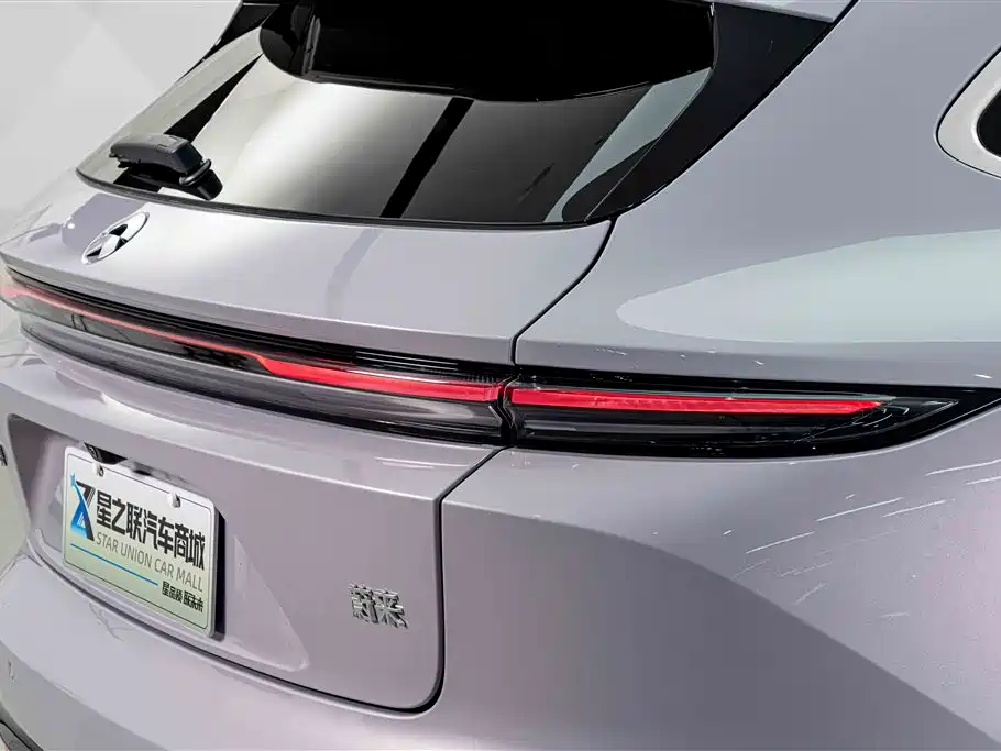 NIO ET5T — миниатюра 8