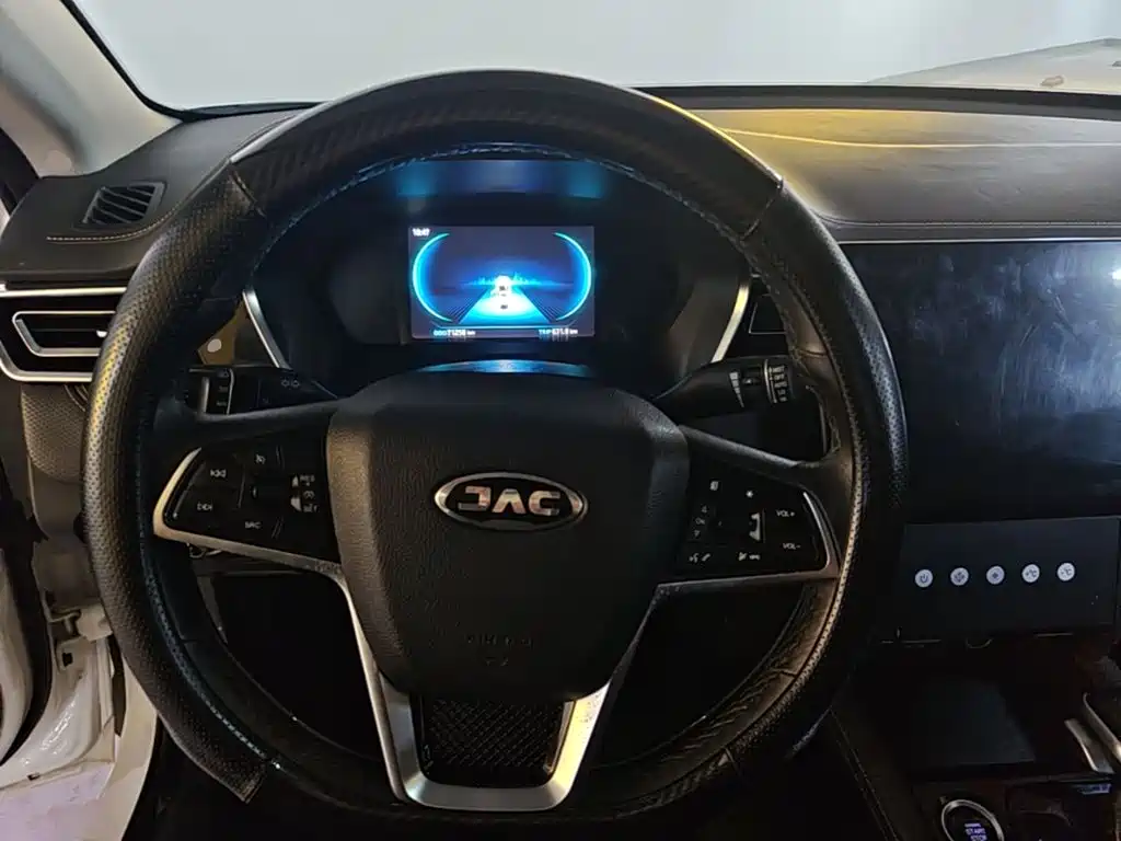 JAC A5 — миниатюра 11