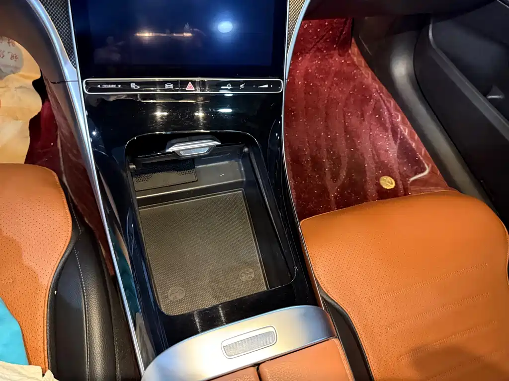 Mercedes-Benz C-Class — миниатюра 10