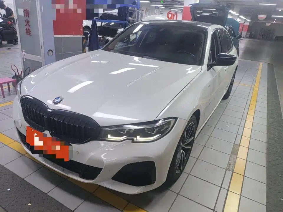 宝马3系 2022款 325i M运动套装 2021
