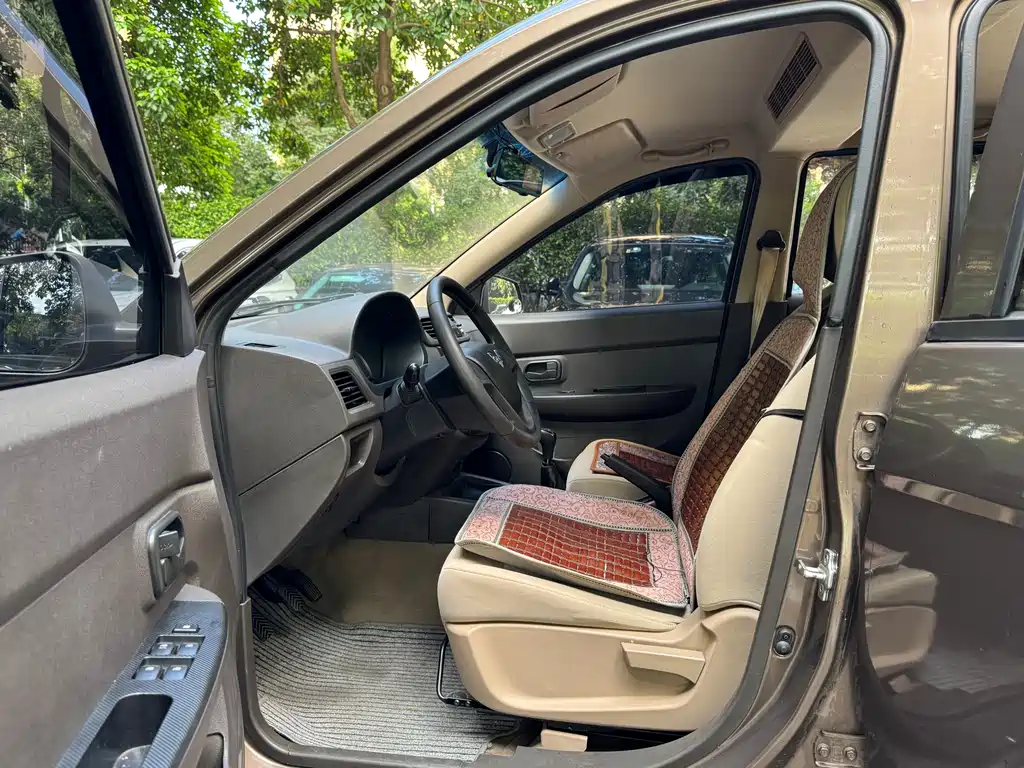 Wuling Hongguang — миниатюра 15
